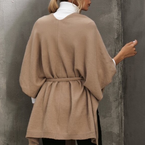 Blush pink kimono cake cardigan poncho - Picture 6 of 8